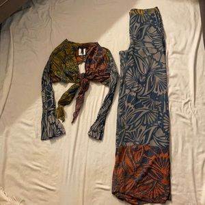 Two piece set